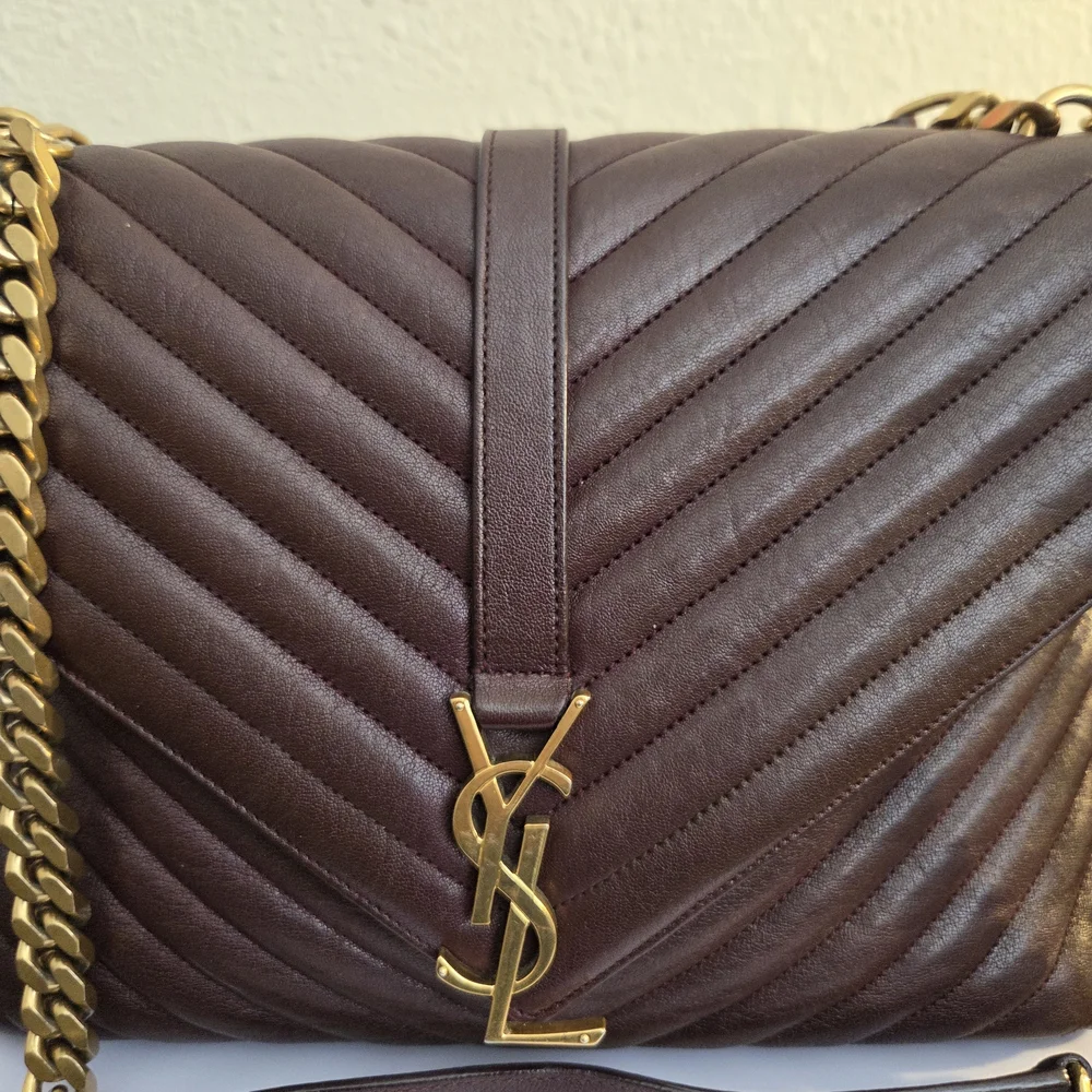 YVES SAINT LAURENT Cassandra Envelope Bag Authentic Burgundy Leather - Picture 1 of 15